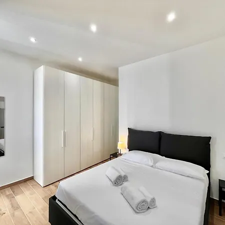 Comfortable 1-bedroom * Menton