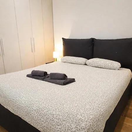 Comfortable 1-Bedroom Central Menton * Menton